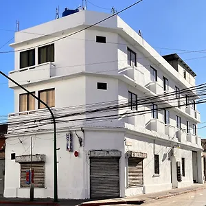 Hotel Israel, Guatemala