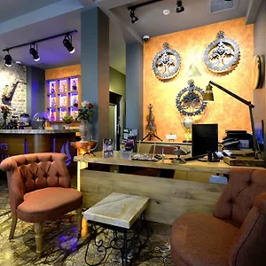 retropera-hotel.istanbul-turkeyhotels.com/